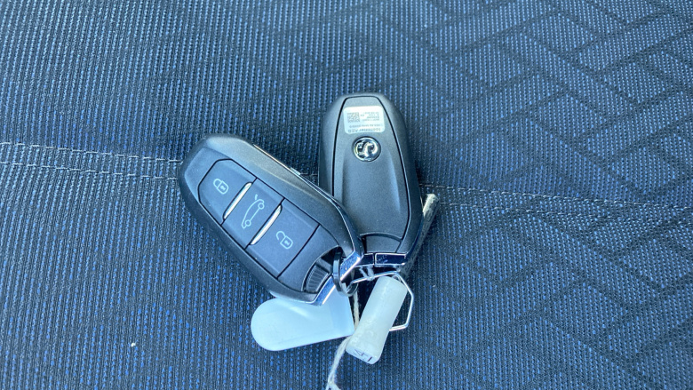 Vauxhall Corsa 100kW Elite Nav Premium 50kWh 5dr Auto [7.4kWCh] Electric Hatchback